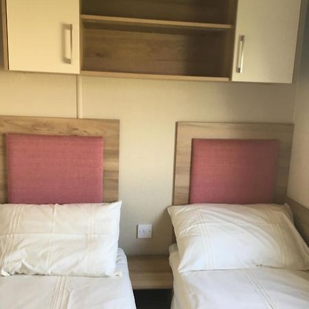 הוילה טאטרשאל 14A Kingfisher Court מראה חיצוני תמונה